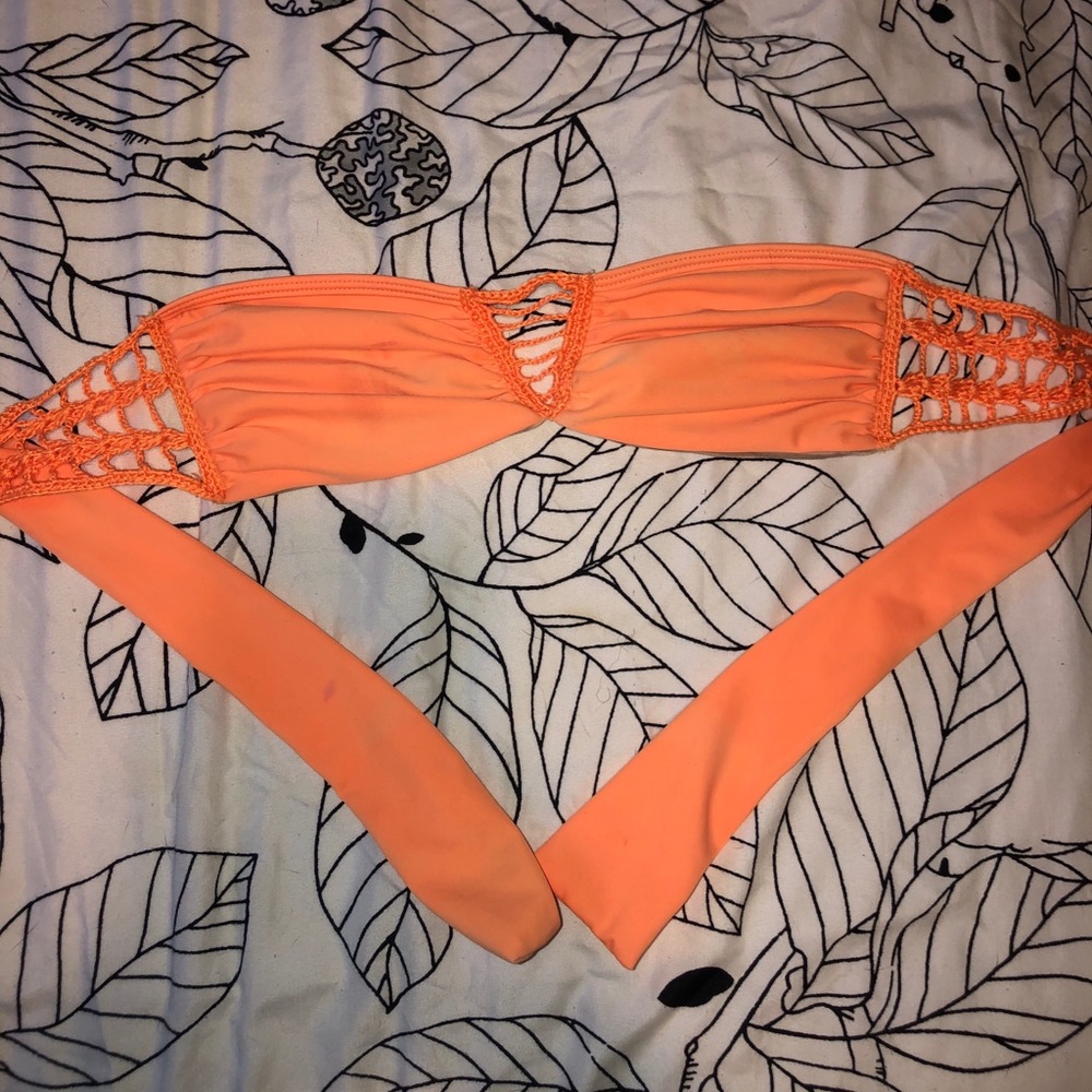 ACACIA top